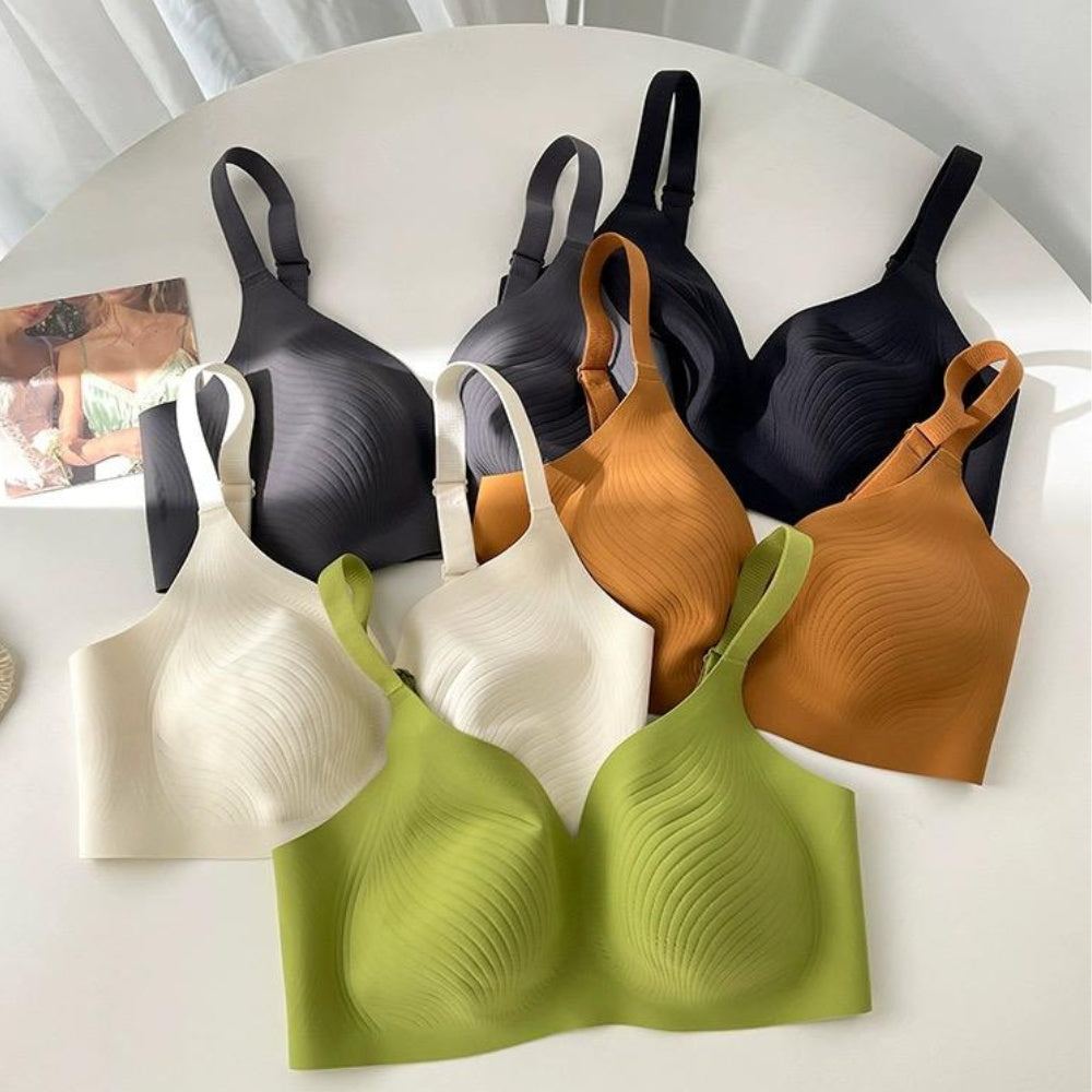 A collection of bra for bigger bust fit, showcasing Air-Fit Wavy Moulded Wireless Bra